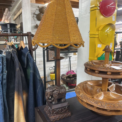 VINTAGE TABLE LAMP