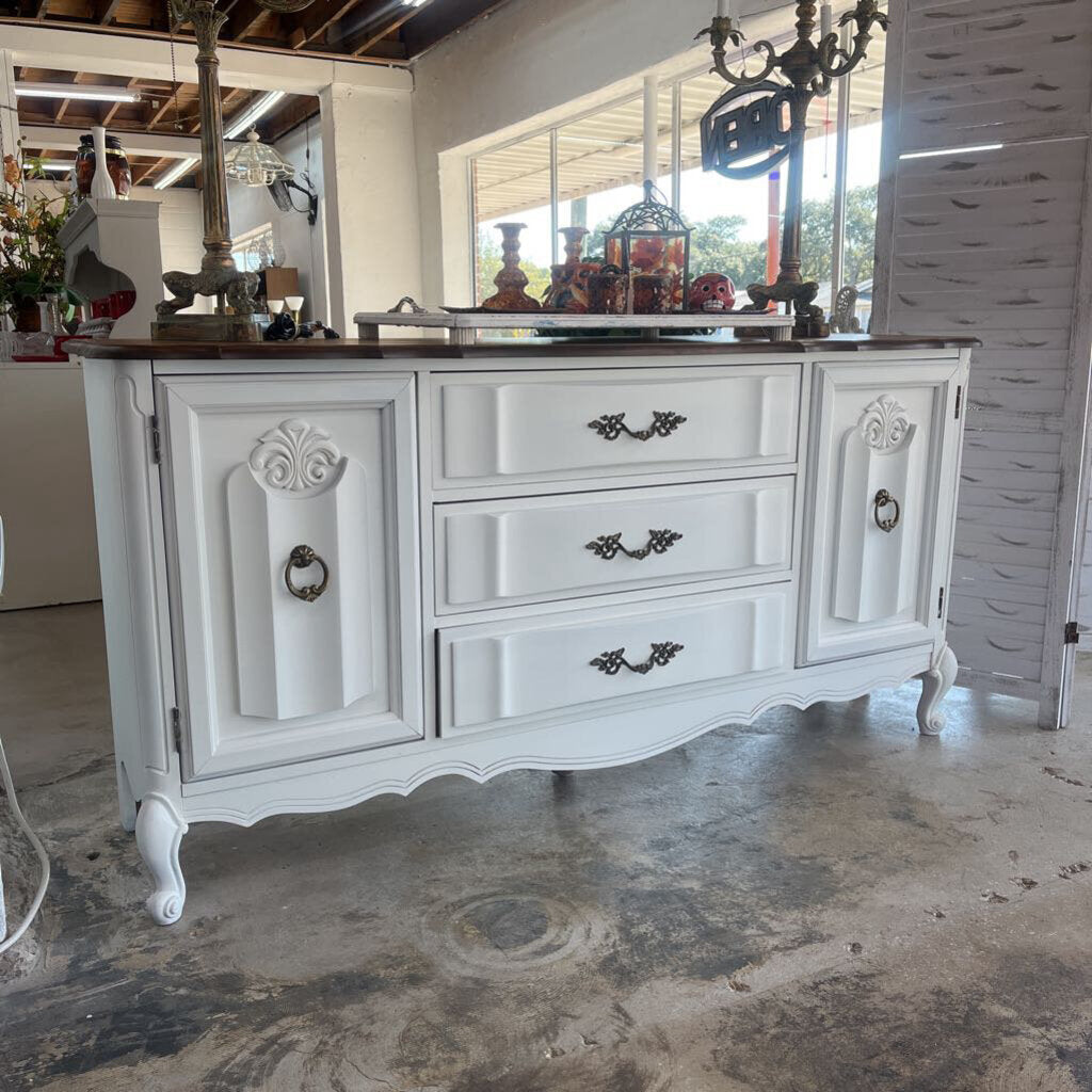 BASSET WHITE FRENCH PROVINCIAL BUFFET