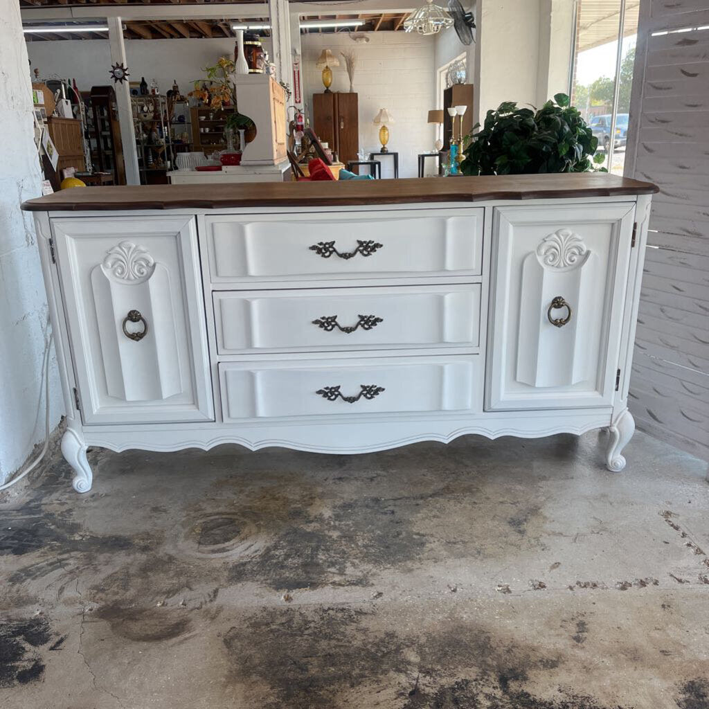 BASSET WHITE FRENCH PROVINCIAL BUFFET