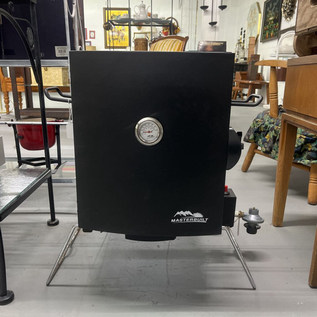 MASTERBUILT PORTABLE PROPANE SMOKER