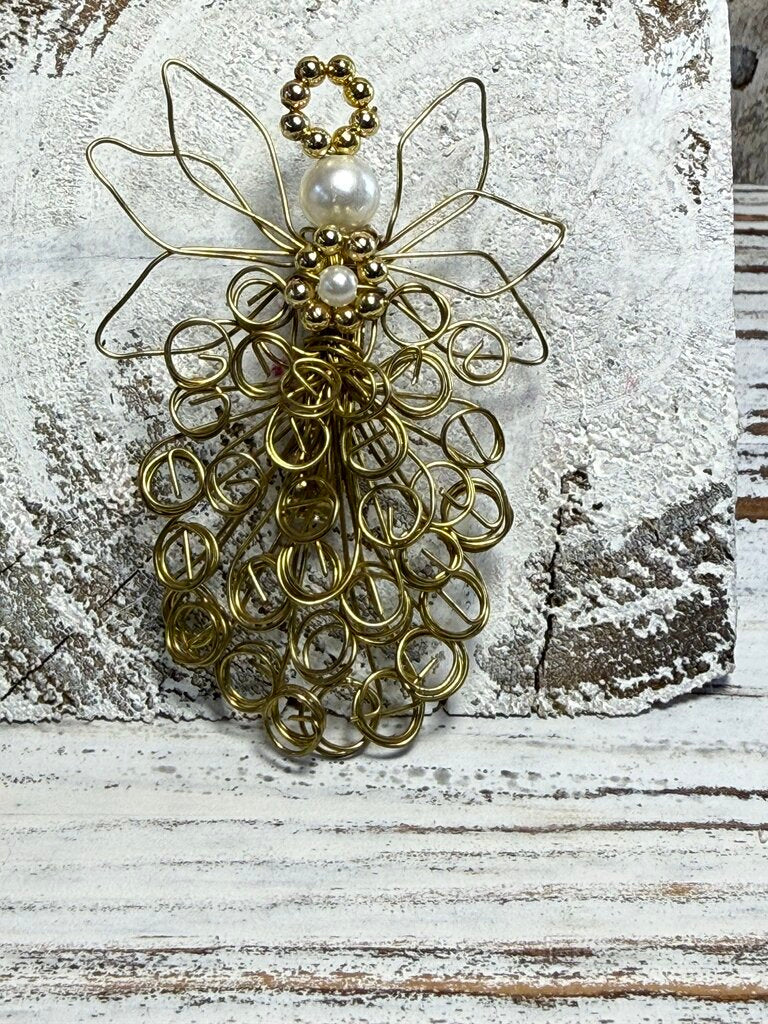 VTG FOLK ART PEARL ANGEL BROOCH