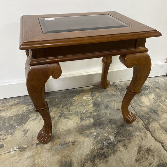 SMALL GLASS INSERT ACCENT TABLE