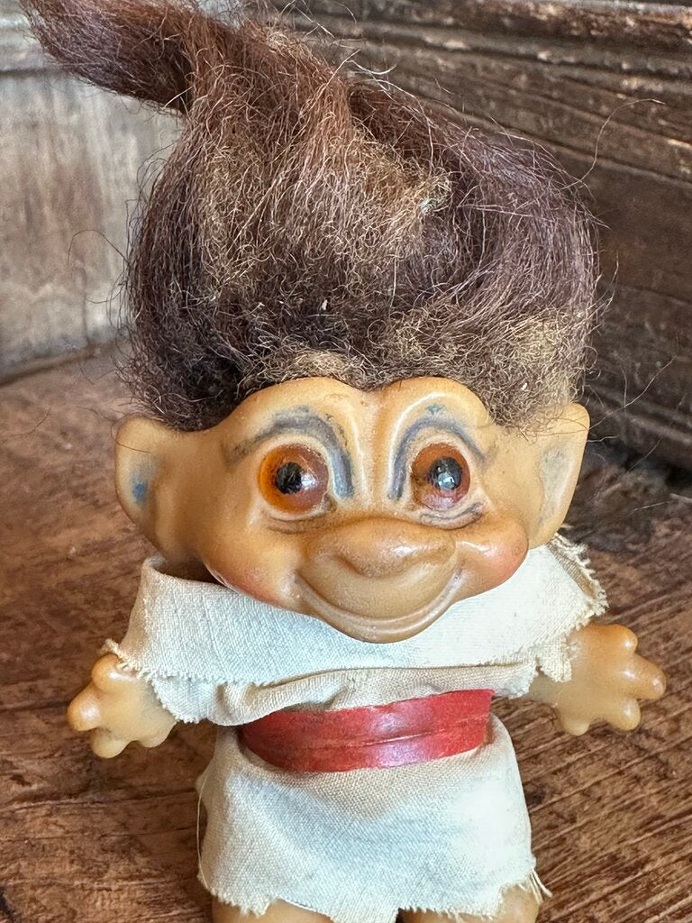 VTG THOMAS DAM MINI TROLL DOLL