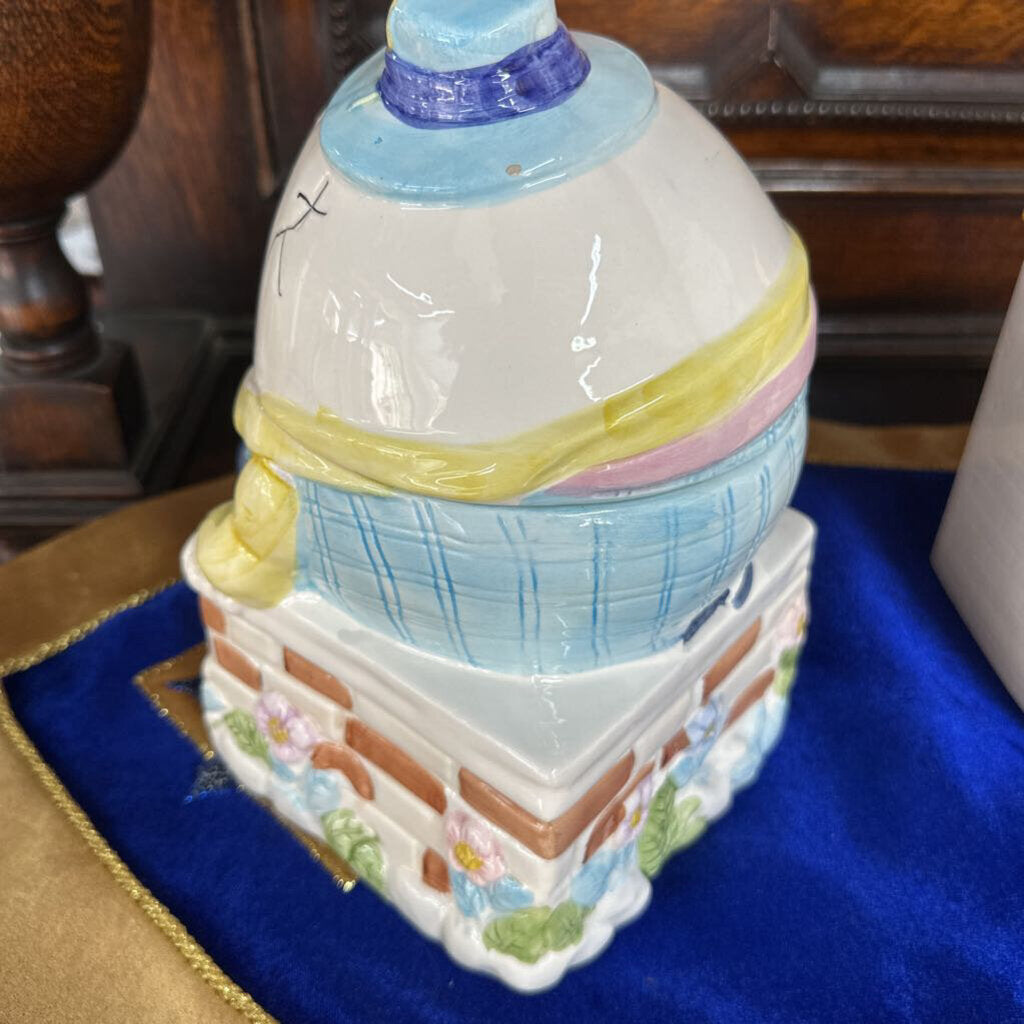Old Humpty Dumpty Cookie Jar