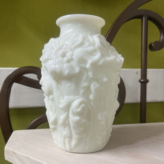VTG HEAVY MILK GLASS POPPY VASE