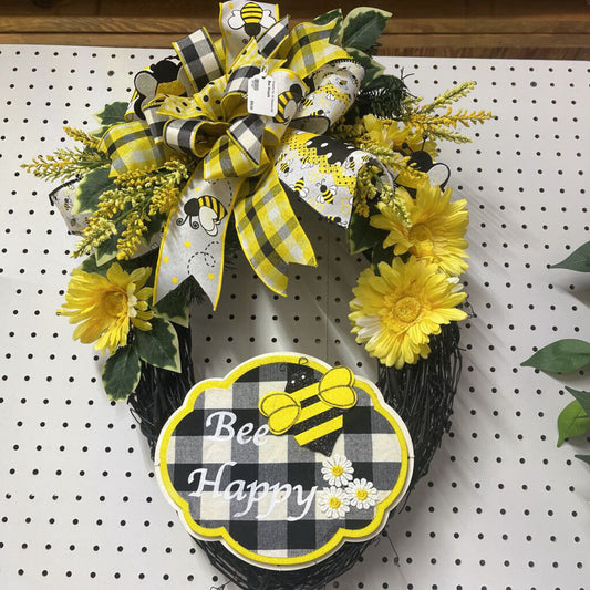 BEE WREATH