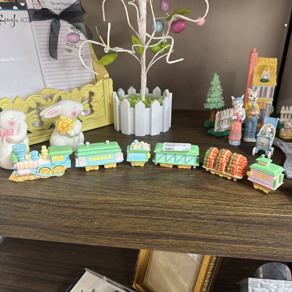 Pastel Easter Train - 6 pieces