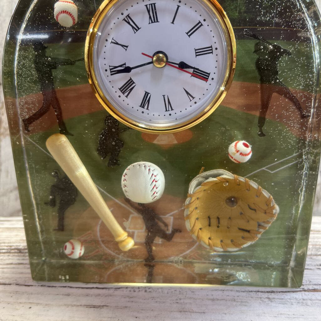 BASEBALL CLOCK