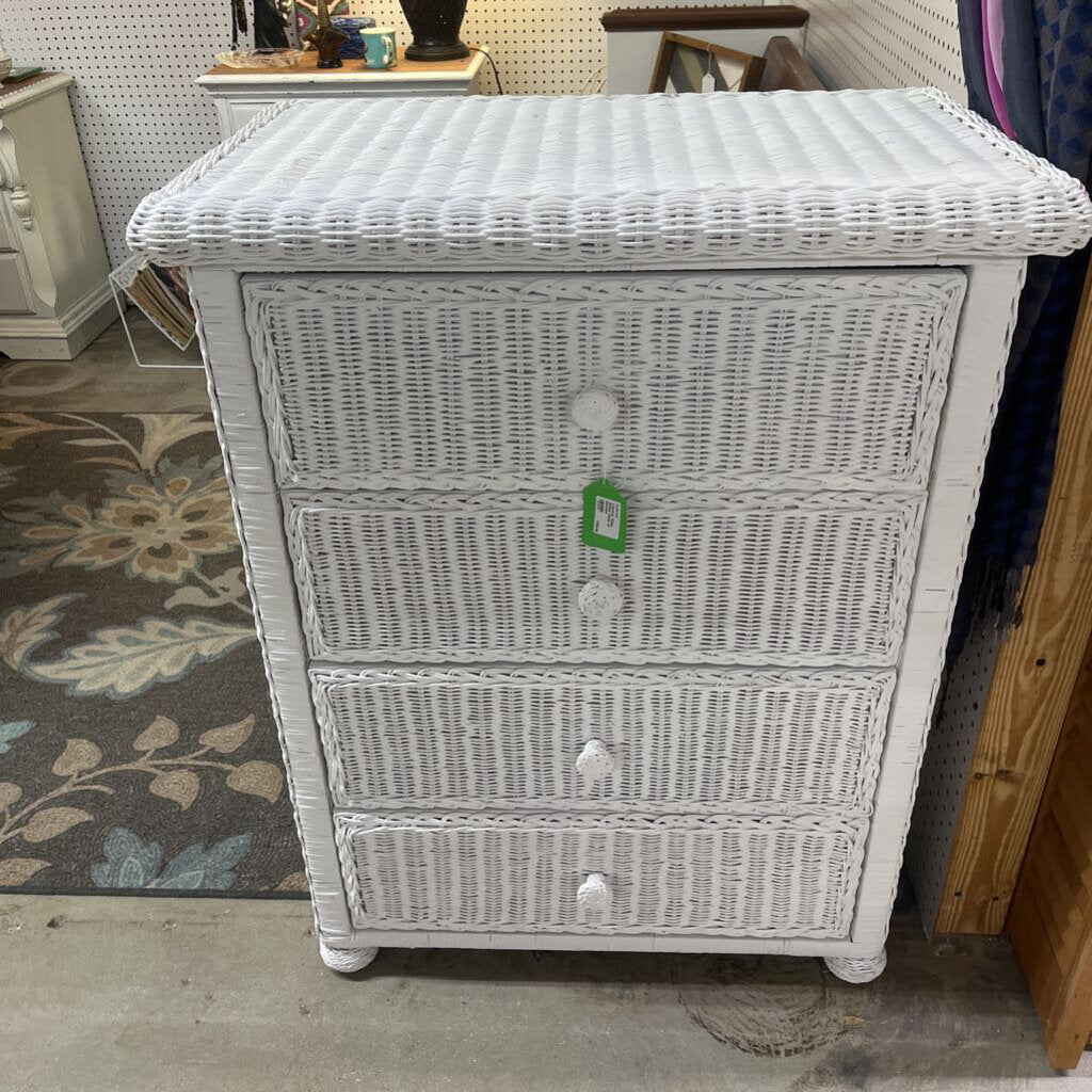 4 DRAWER WHITE WICKER CHEST OF DRAWERS