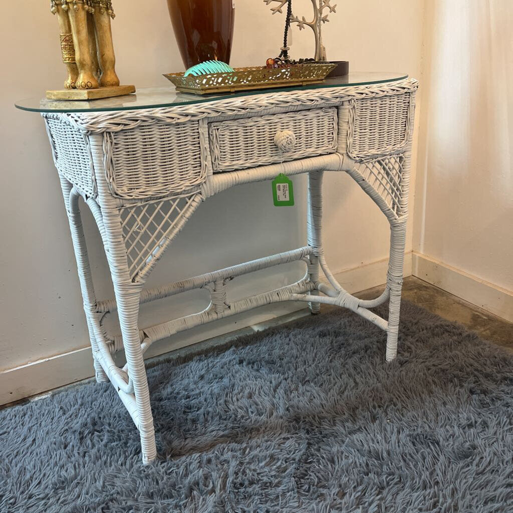 WHITE WICKER DESK WITH GLASS TOP