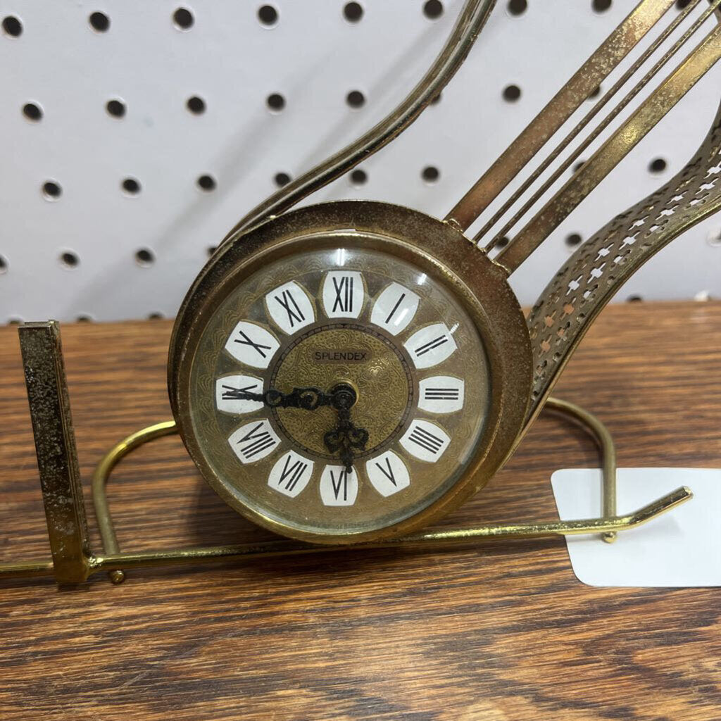 VIN SPLENDEX GUITAR CLOCK