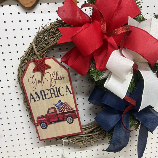 TUCK 4TH WREATH