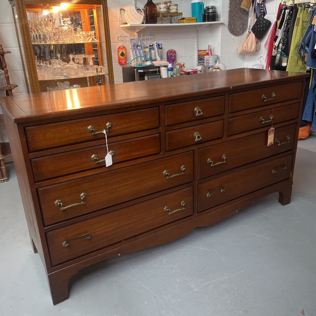 LINK-TAYLOR MAHOGANY 10 DRAWER CHEST / DRESSER