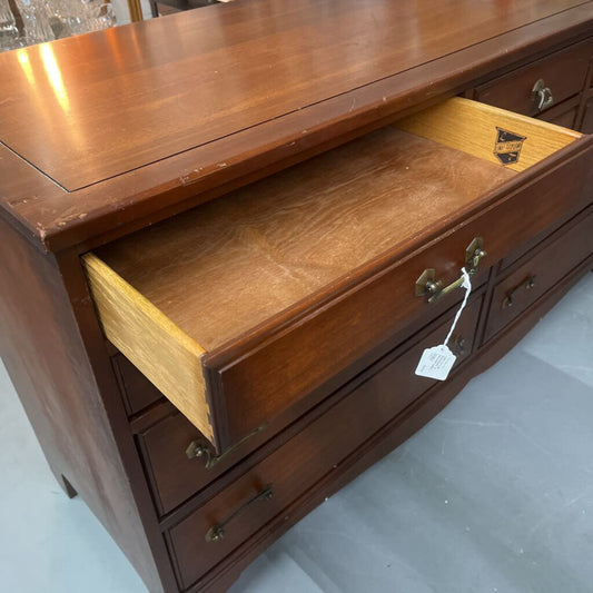 LINK-TAYLOR MAHOGANY 10 DRAWER CHEST / DRESSER