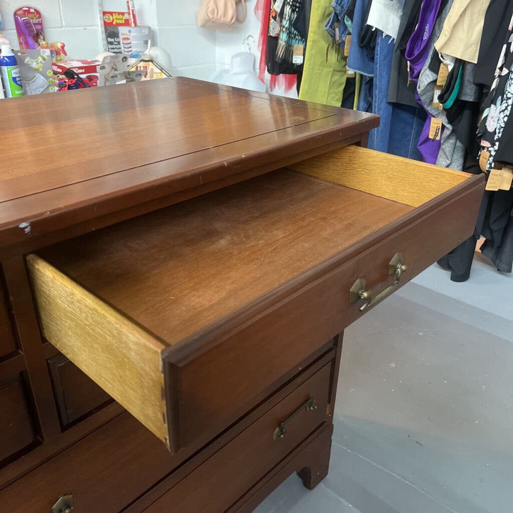 LINK-TAYLOR MAHOGANY 10 DRAWER CHEST / DRESSER
