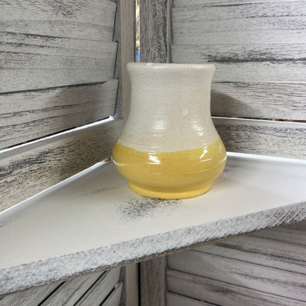 2016 Authentic Studio Pottery Bud Vase
