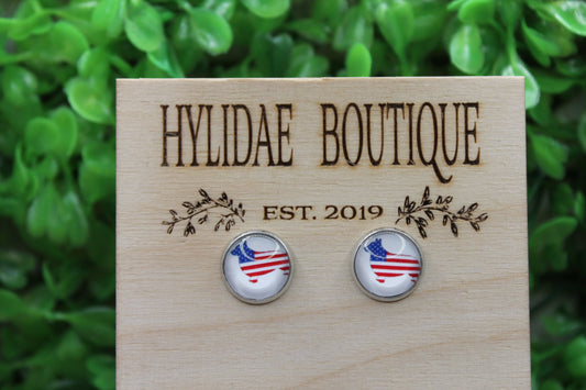 AMERICAN FLAG CORGI 12MM GLASS STUD EARRINGS || HYPOALLERGENIC