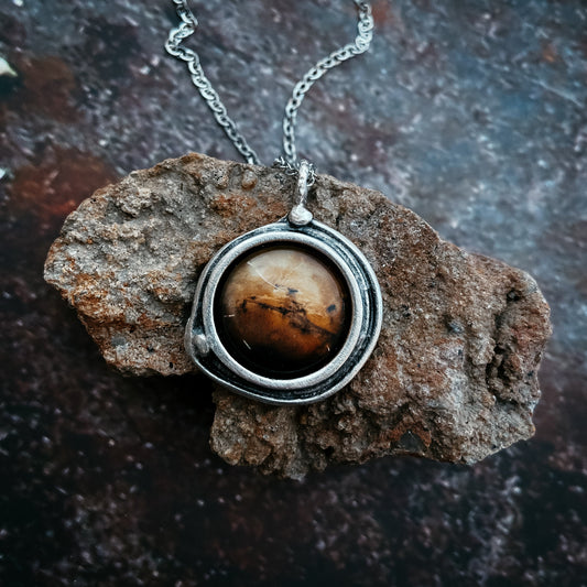 MARS JEWELRY GIFT SET - NECKLACE, EARRINGS, AND RING