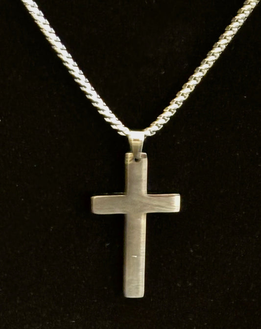 STAINLESS STEEL CROSS NECKLACE – A SYMBOL OF STRENGTH, BALANCE & SELF-EXPRESSION