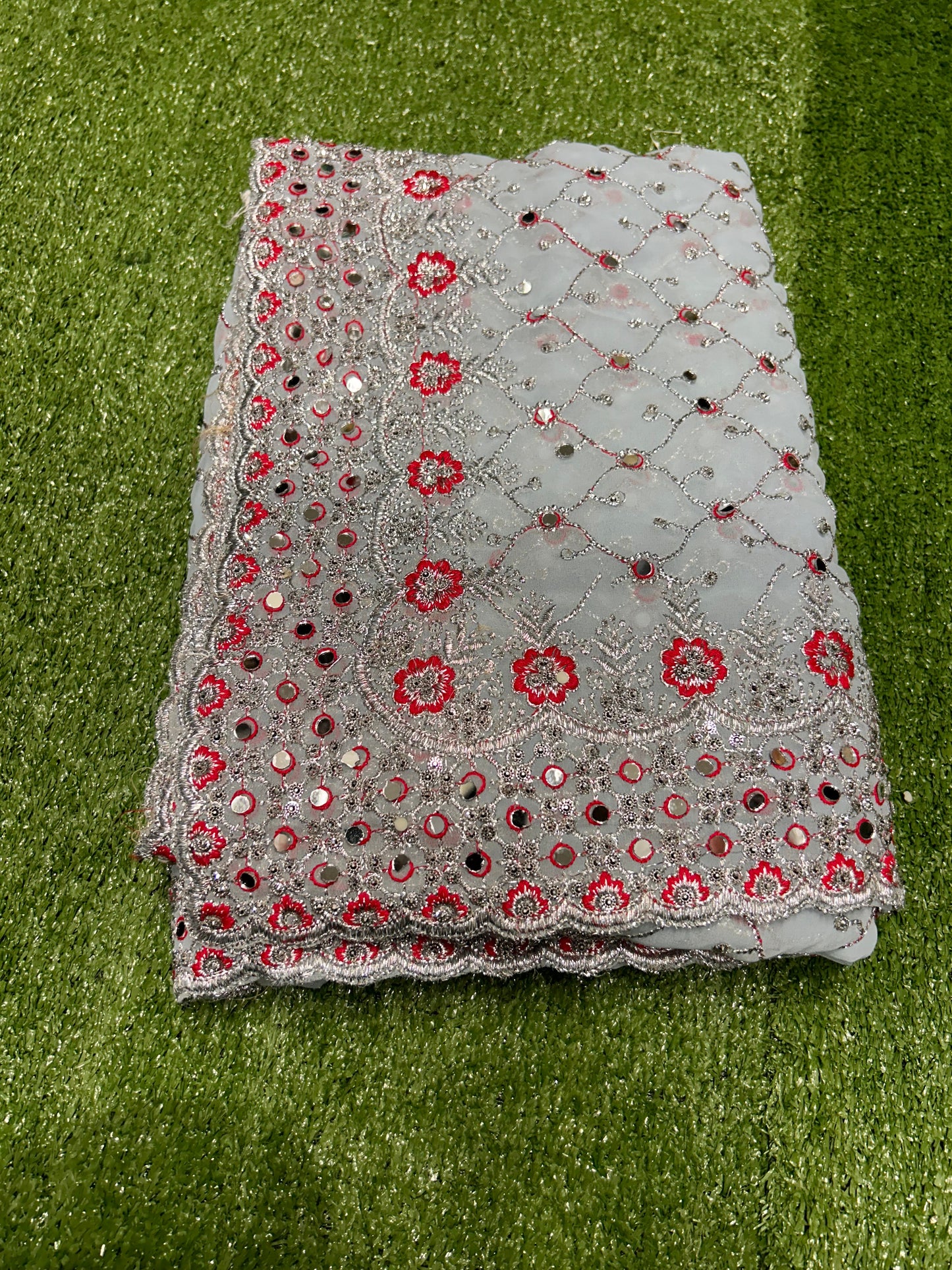 TRADITIONAL DESIGNER PARTY SAREE – INDIAN ETHNIC WEAR FOR WOMEN -021