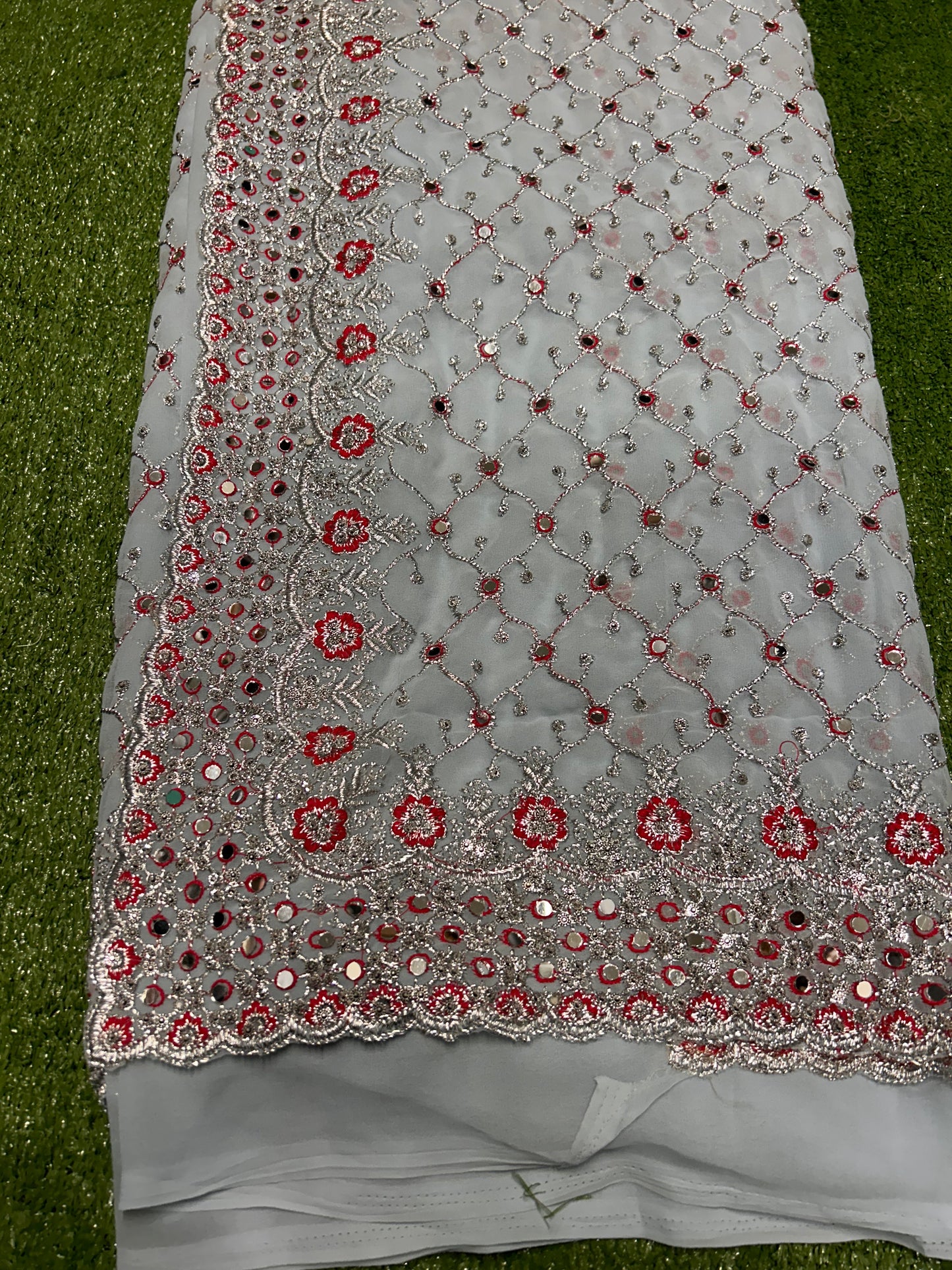 TRADITIONAL DESIGNER PARTY SAREE – INDIAN ETHNIC WEAR FOR WOMEN -021
