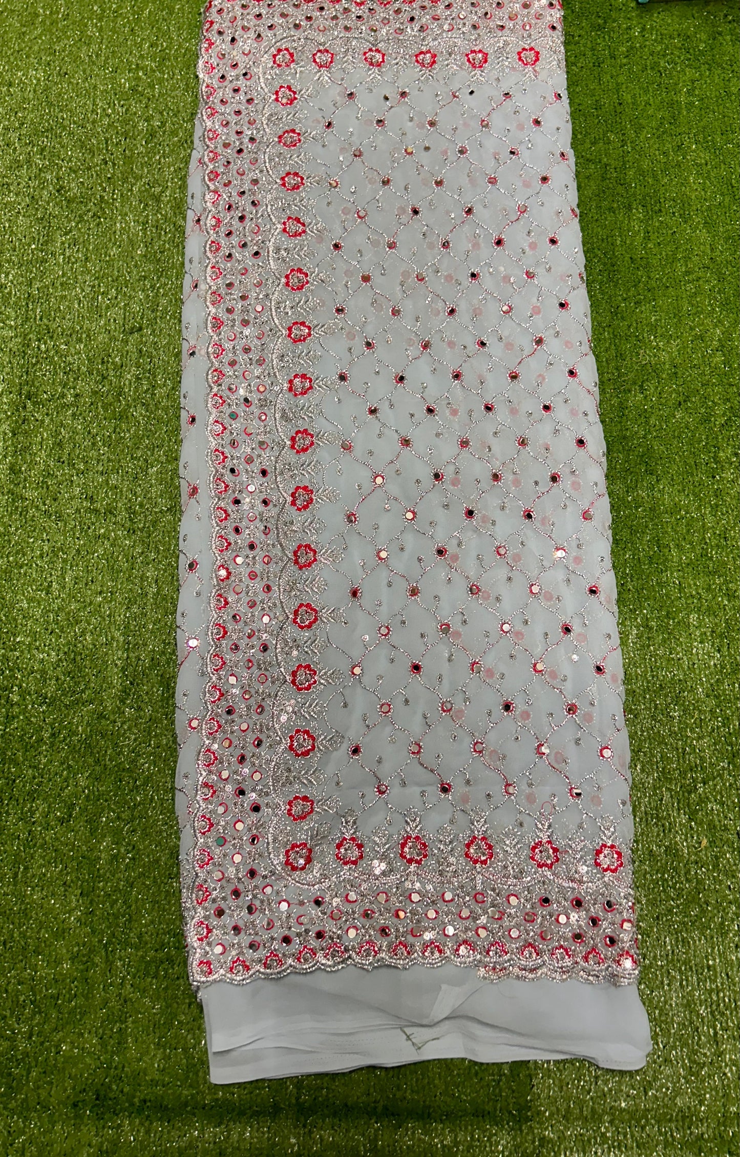 TRADITIONAL DESIGNER PARTY SAREE – INDIAN ETHNIC WEAR FOR WOMEN -021