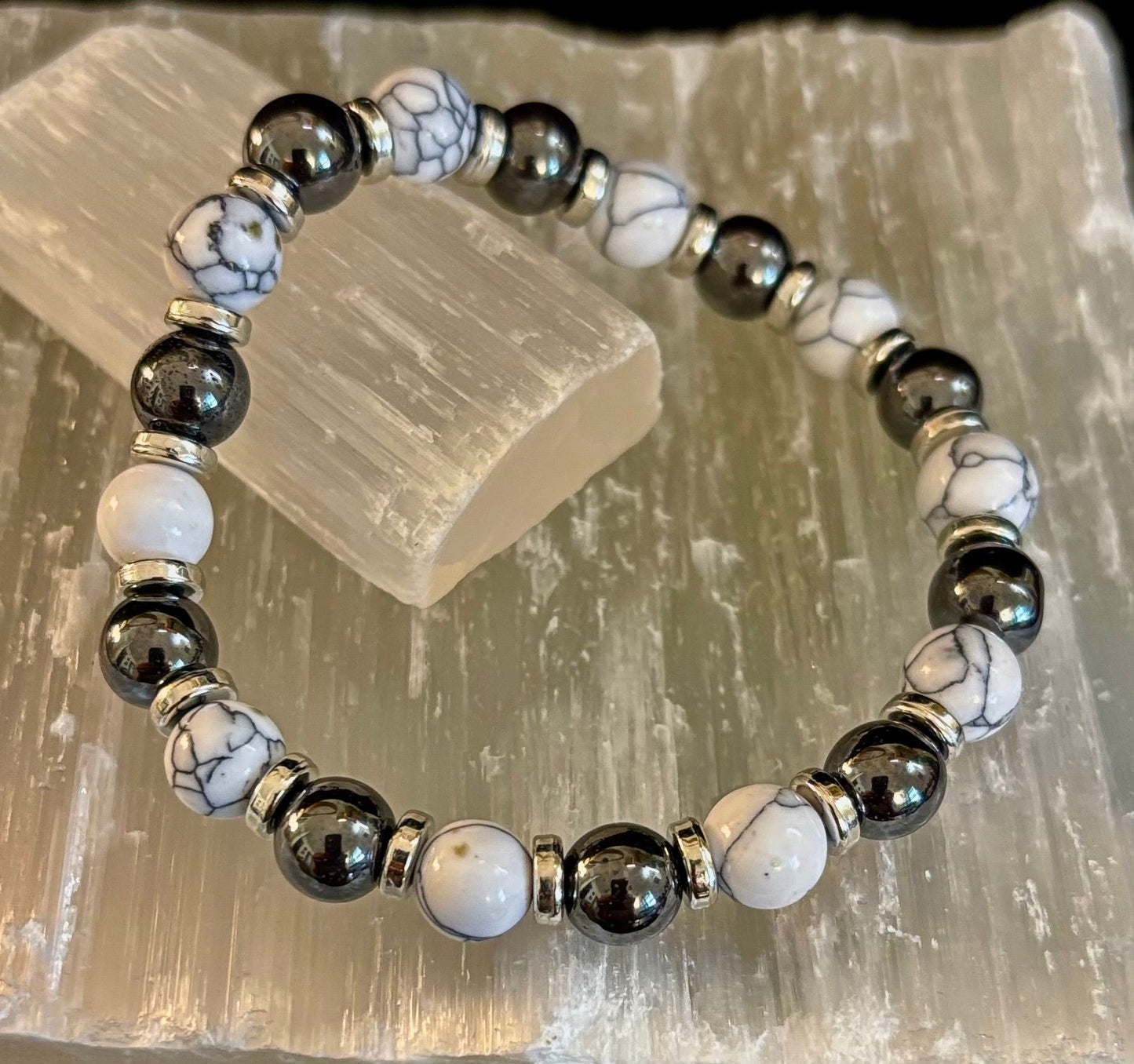 WHITE TURQUOISE & HEMATITE ENERGY PROTECTION BRACELET – 8MM BEADS FOR MEDIUM WRISTS