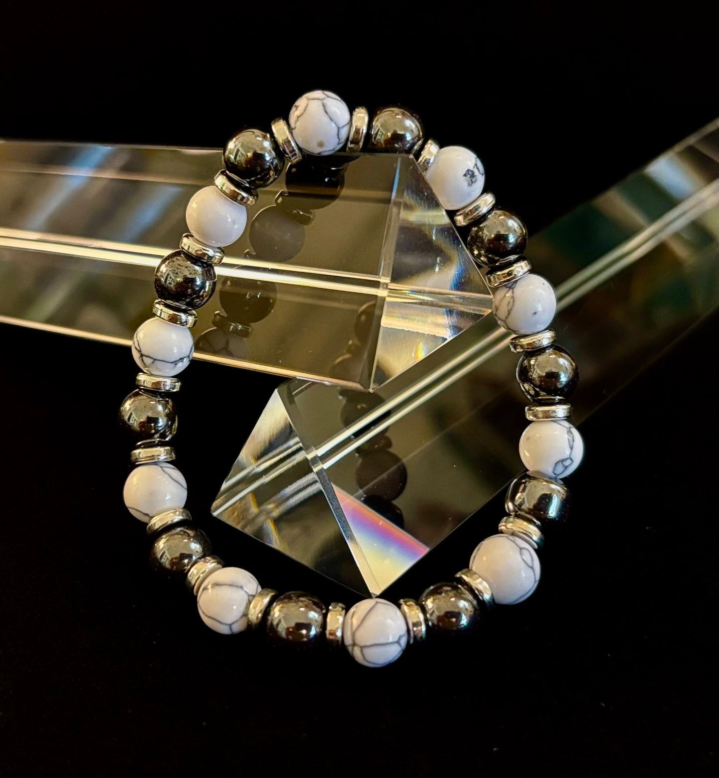WHITE TURQUOISE & HEMATITE ENERGY PROTECTION BRACELET – 8MM BEADS FOR MEDIUM WRISTS