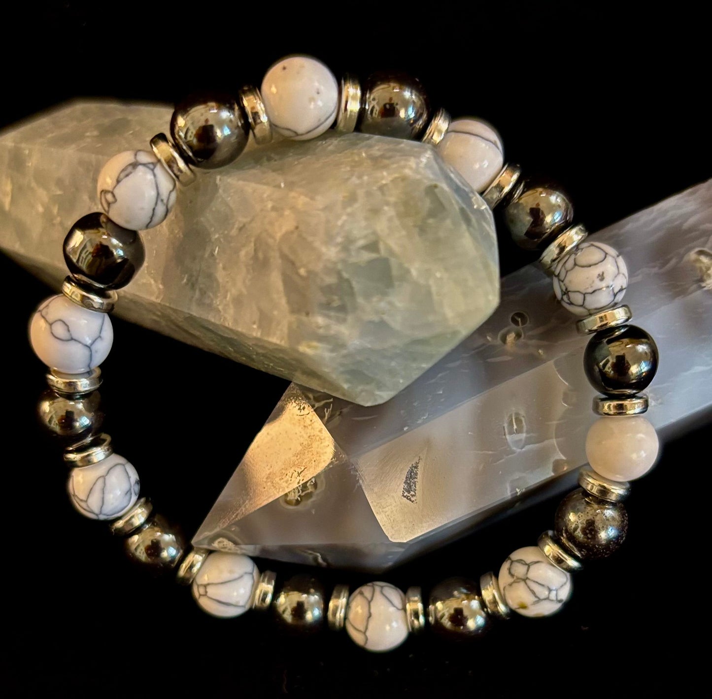 WHITE TURQUOISE & HEMATITE ENERGY PROTECTION BRACELET – 8MM BEADS FOR MEDIUM WRISTS