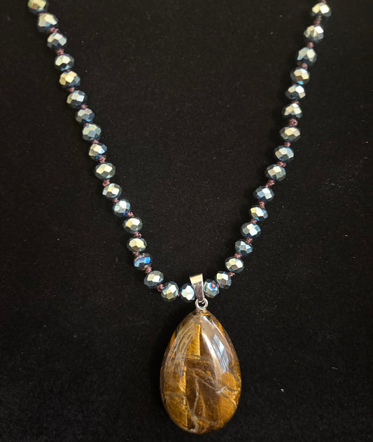 TIGER EYE PENDANT CRYSTAL BEAD NECKLACE – HANDMADE & BOLD