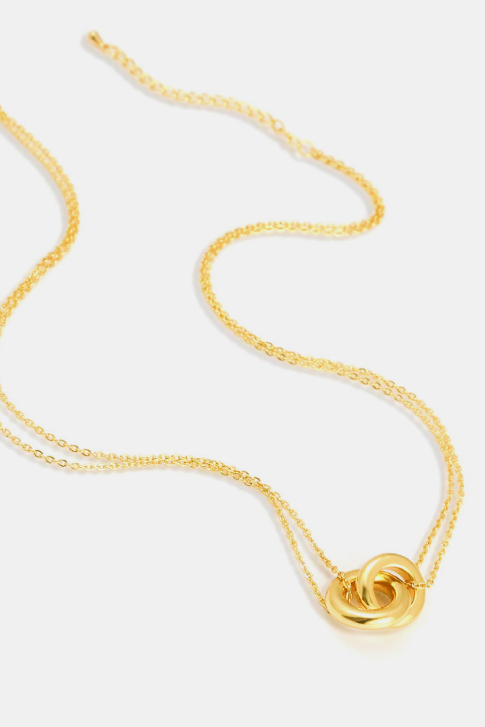 LINKED RING PENDANT CHAIN NECKLACE-Thriftique Marketplace