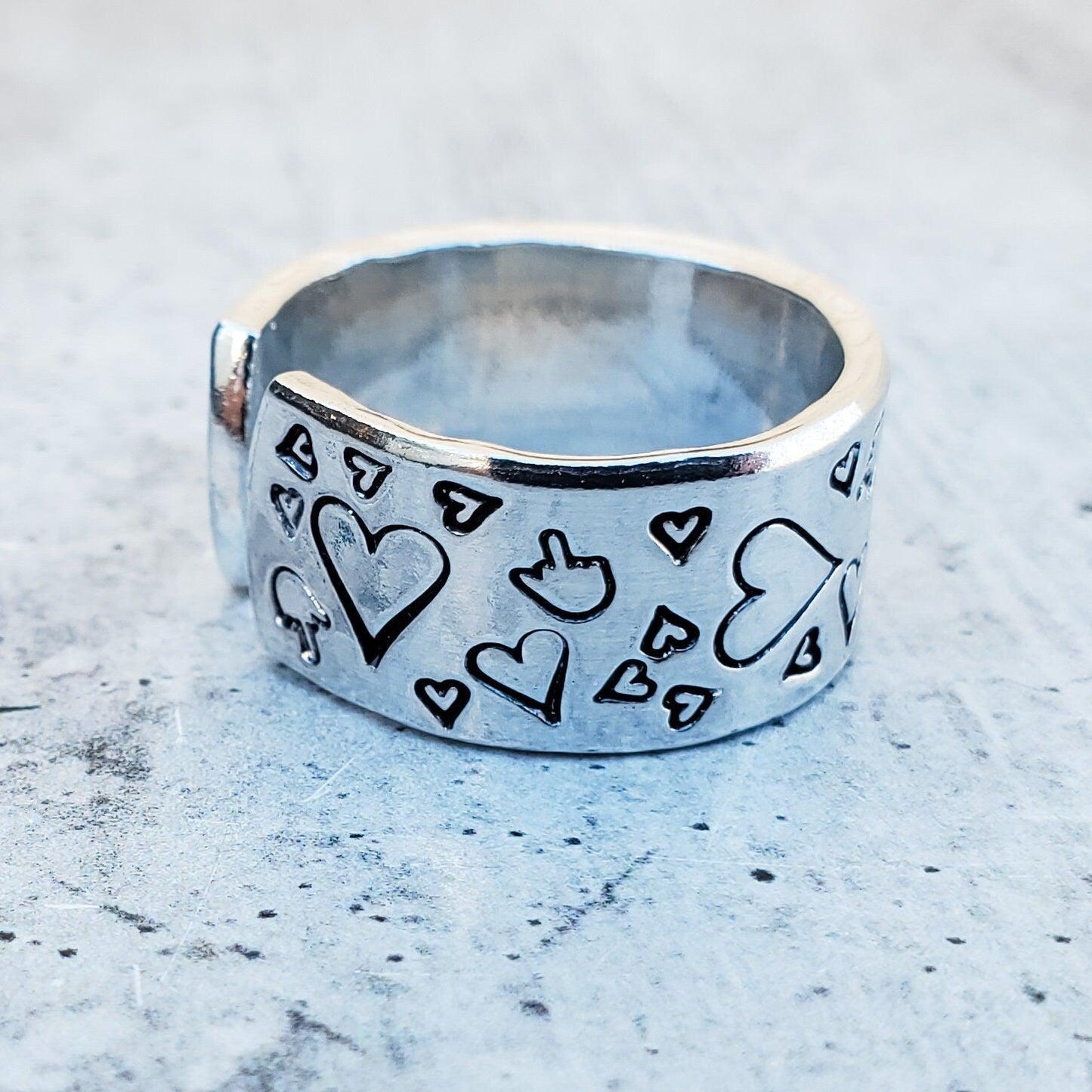 MIDDLE FINGER HEART VALENTINE'S DAY RING