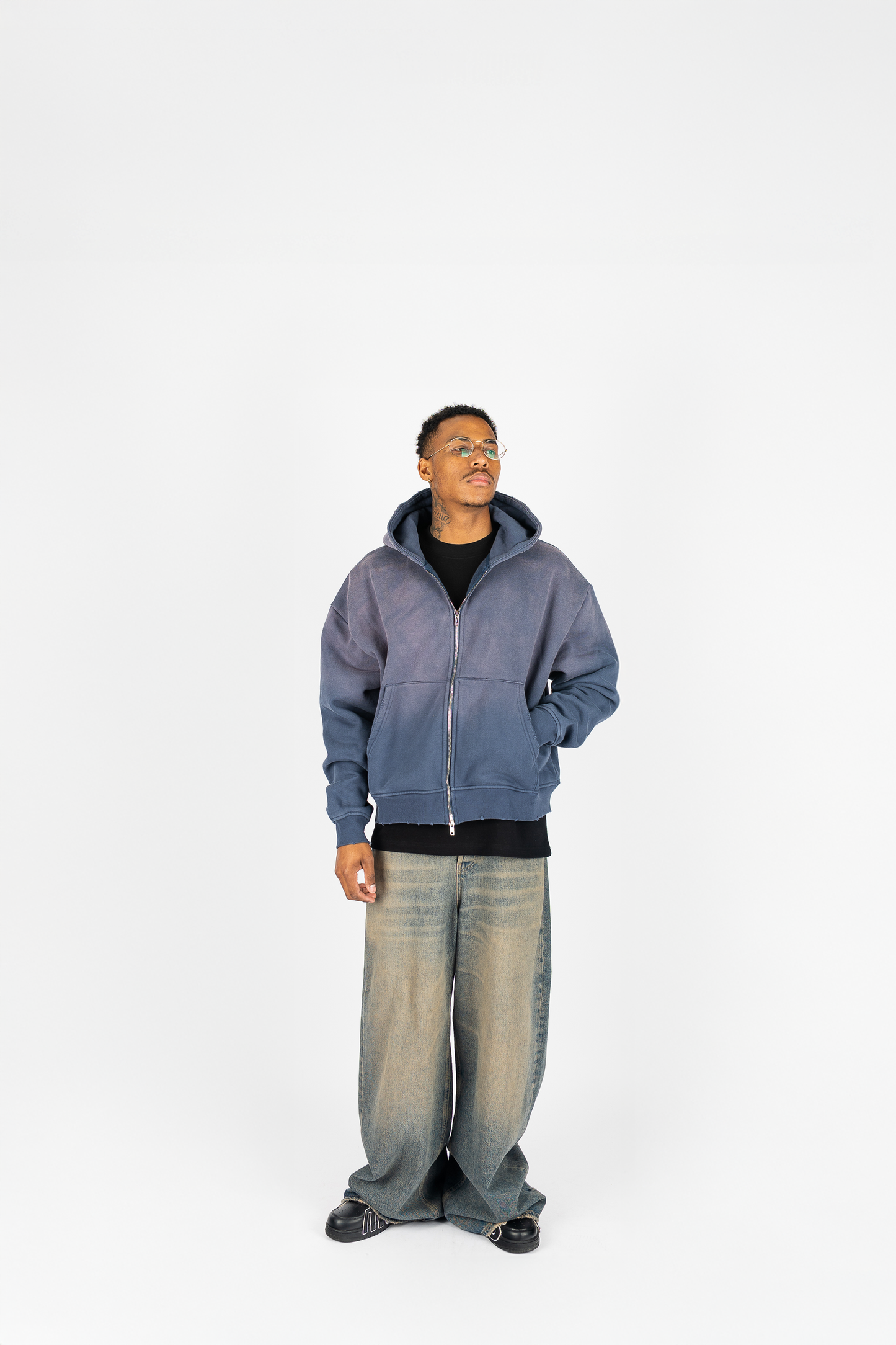 THE LABEL WEATHERED ZIP UP