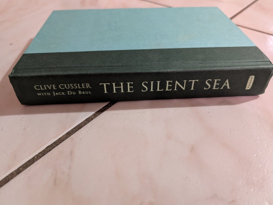 The Silent Sea (The Oregon Files) - Hardcover By Clive Cussler (No Dust Jacket)