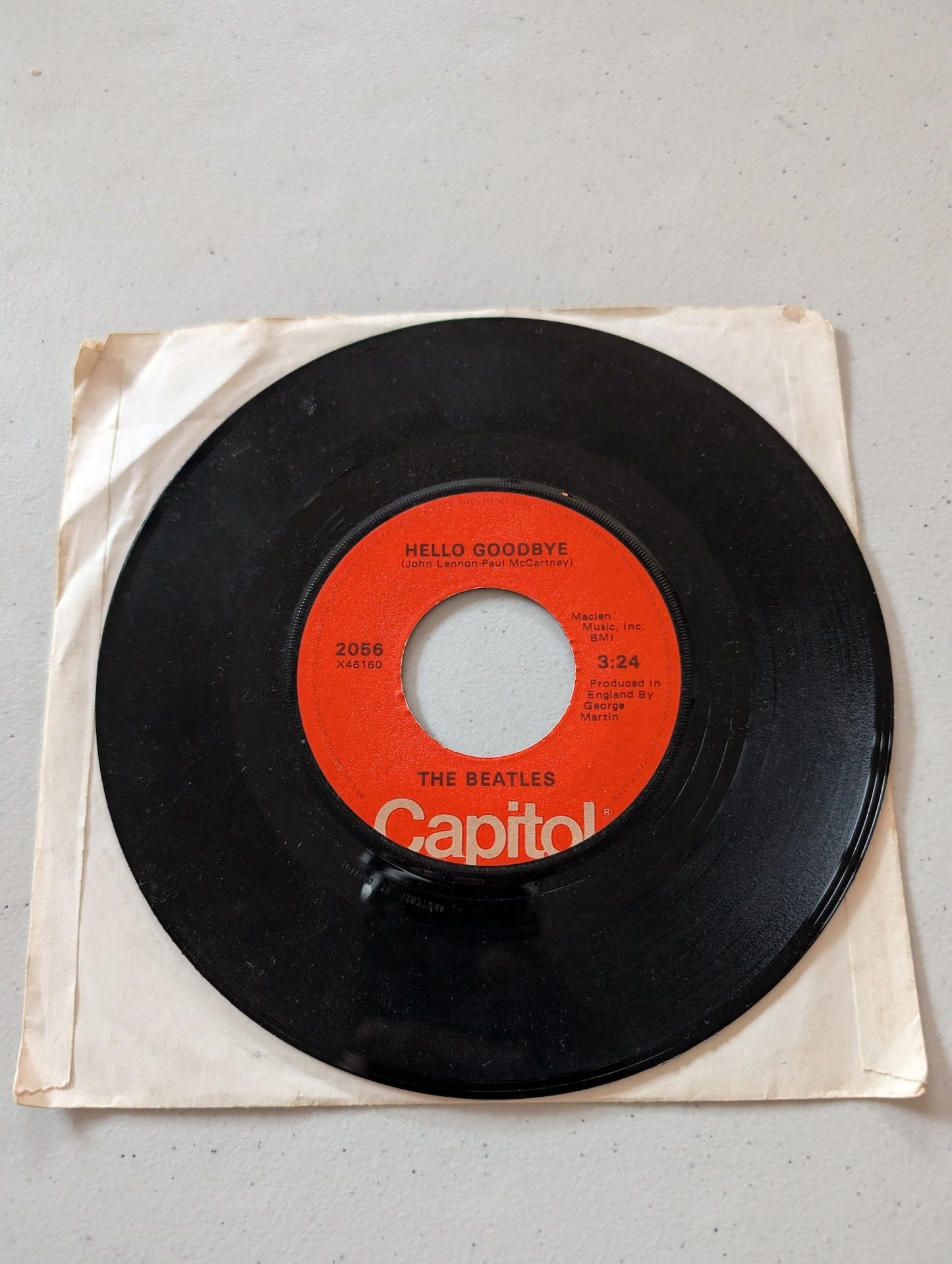 THE BEATLES - HELLO GOODBYE - I AM THE WALRUS (CAPITOL, 1976) (7 IN, 45 RPM, SINGLE, VINYL RECORD ALBUM)