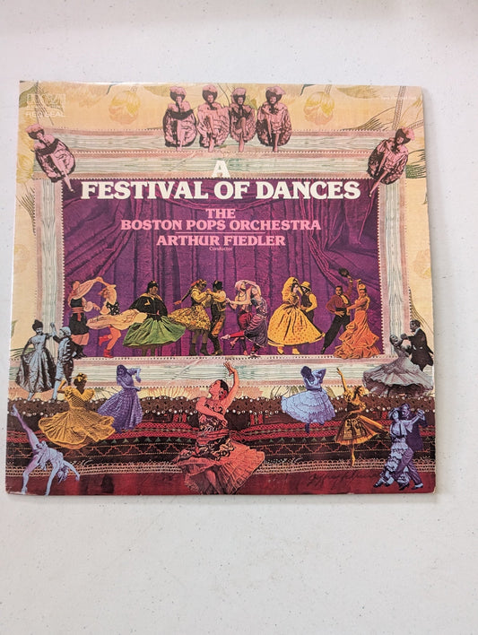 ARTHUR FIEDLER / THE BOSTON POPS ORCHESTRA – A FESTIVAL OF DANCES(VINTAGE VINYL RECORD LP ALBUM)