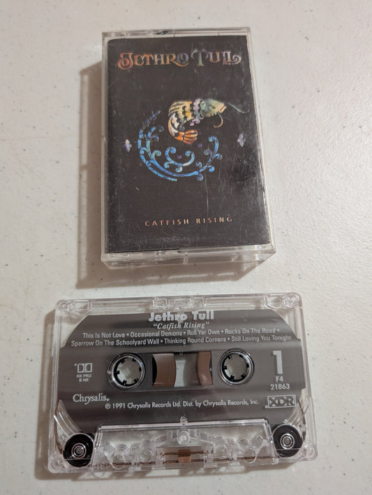 JETHRO TULL CASSETTE TAPE CATFISH RISING CHRYSALIS ZCHR 1886