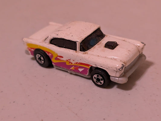 CHEVROLET BEL AIR 1978 HOT WHEELS '55 WHITE CHEVY LOOSE CAR MALAYSIA MATTEL(VEHICLE, SCIFI/FANTASY, COLLECTABLE, VINTAGE, LOOSE, MISSING PARTS/PIECES, INCOMPLETE)