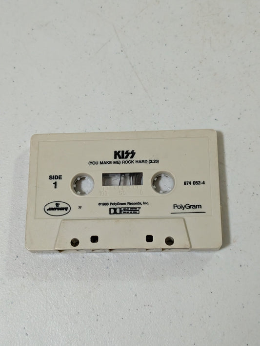 KISS ROCK HARD / DEUCE (CASSETTE) TAPE ONLY(CASSETTE, VINTAGE, OUT OF PRINT)