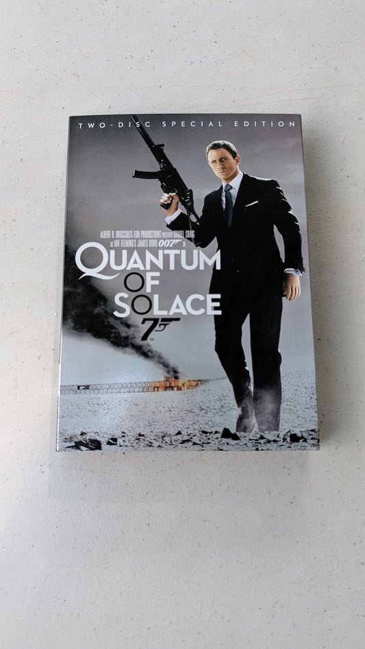 QUANTUM OF SOLACE (DVD, 2008, 2-DISC SET, WIDESCREEN)