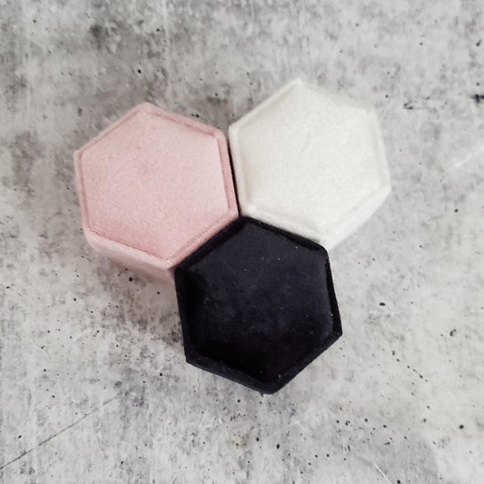 PERSONALIZED VELVET RING BOX