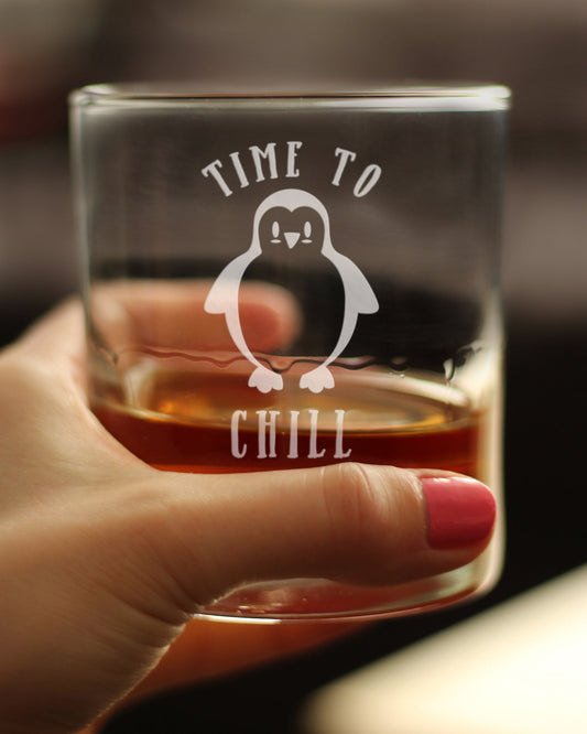 TIME TO CHILL - FUNNY CUTE PENGUIN THEMED GIFTS AND DECOR FOR MEN & WOMEN - FUN WHISKY DRINKING TUMBLER DÉCOR