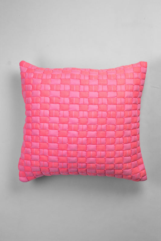SUJANI QUILTED PILLOW - NEON PINK