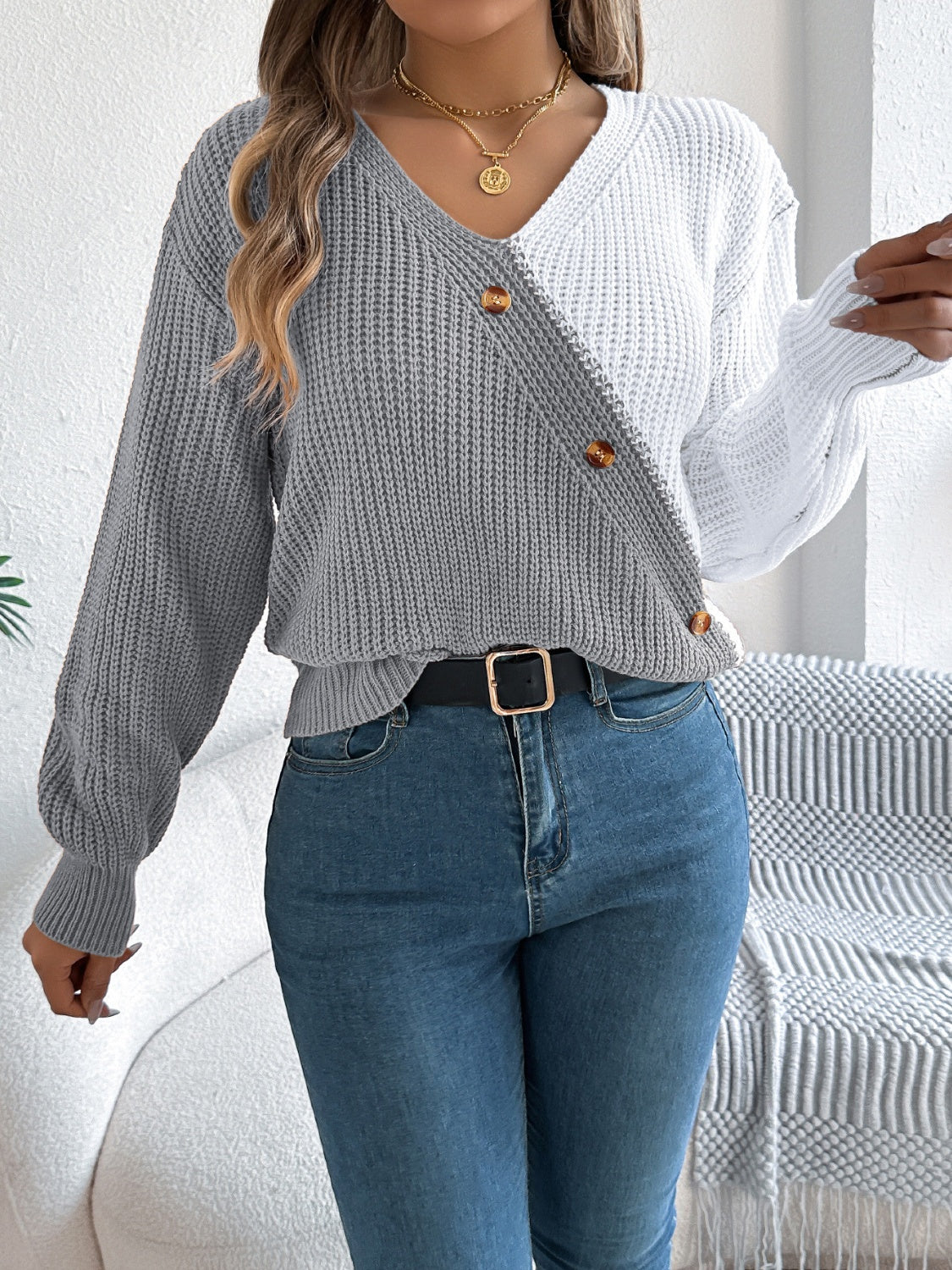 TWO-TONE V-NECK LONG SLEEVE SWEATER-Thriftique Marketplace