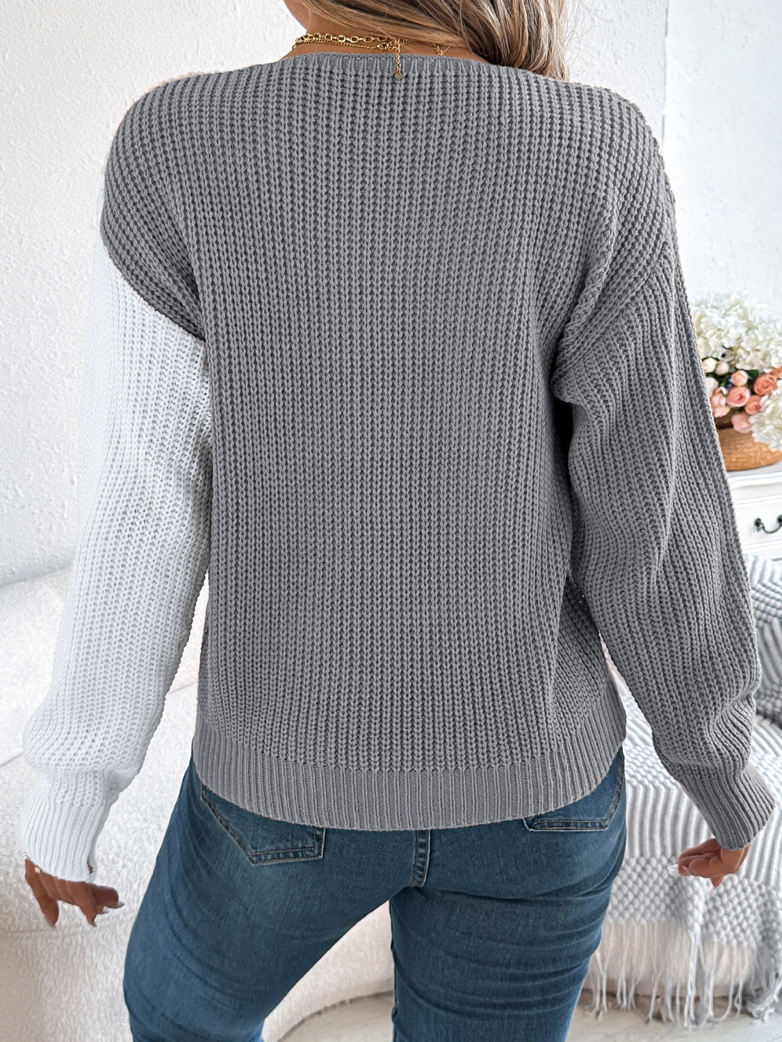 TWO-TONE V-NECK LONG SLEEVE SWEATER-Thriftique Marketplace