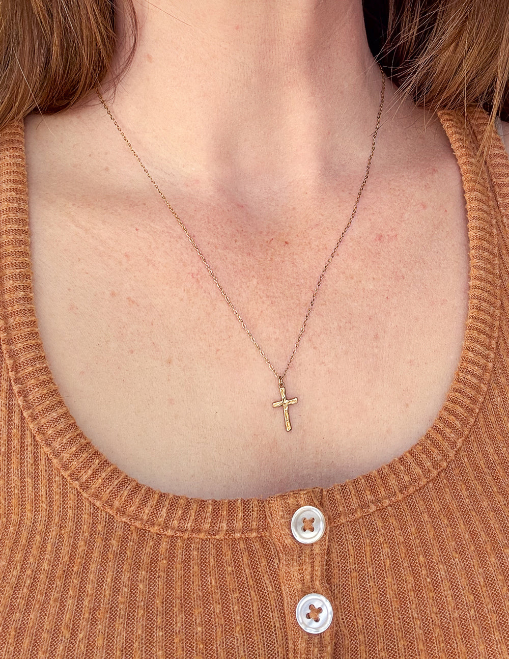 TEXTURED CROSS NECKLACE