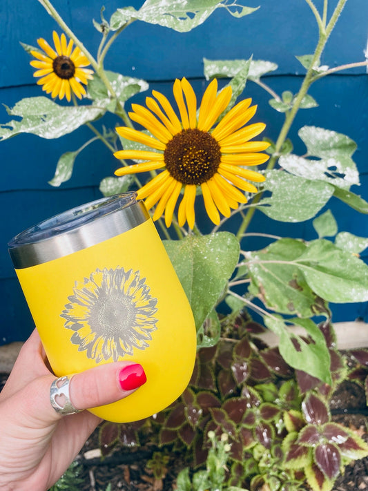 SUNFLOWER - WINE TUMBLER GLASS WITH SLIDING LID - STAINLESS STEEL INSULATED MUG - FLOWER DÉCOR GIFTS