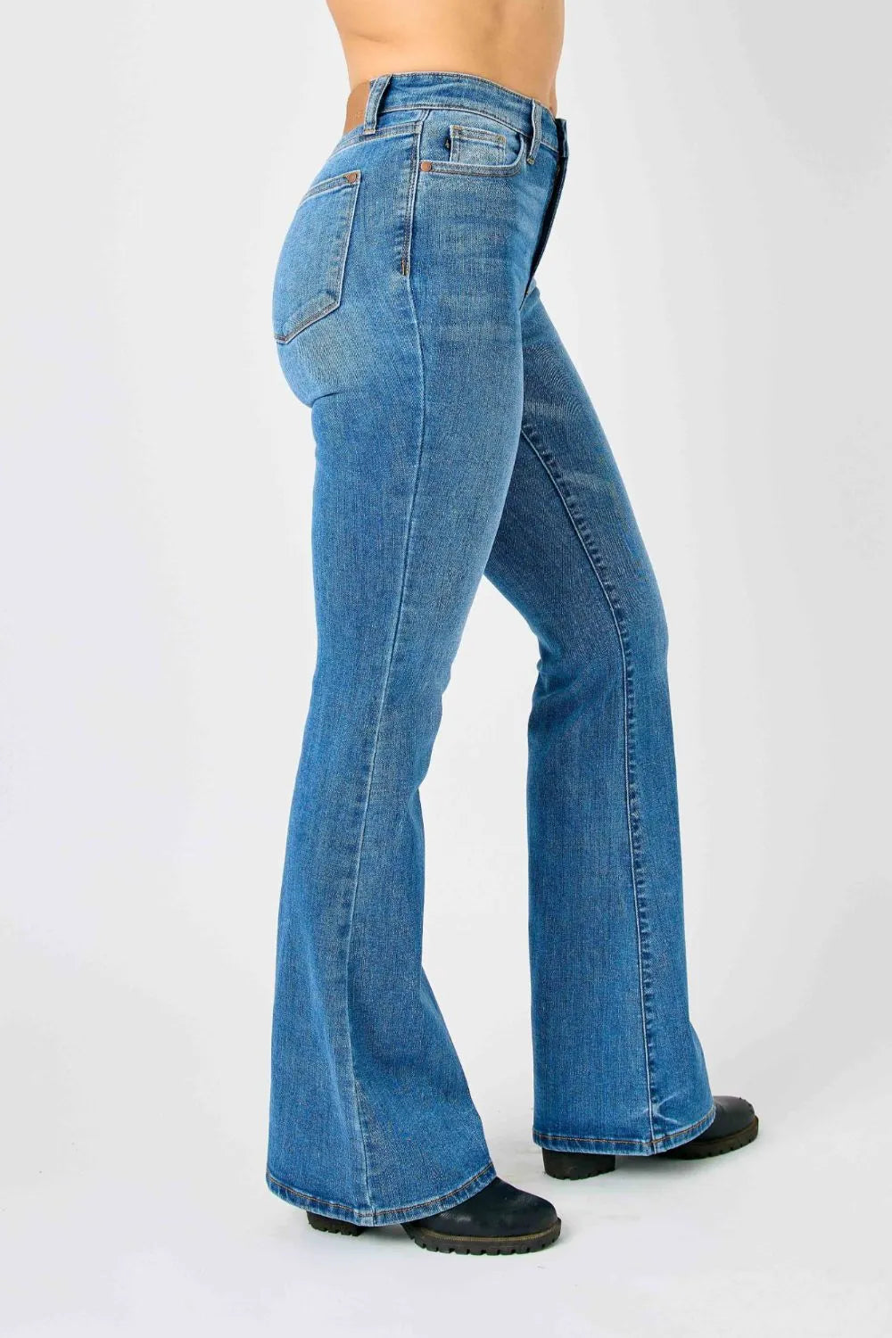 JUDY BLUE FULL SIZE HIGH-WAISTED CLASSIC FLARE JEANS PLUS SIZE