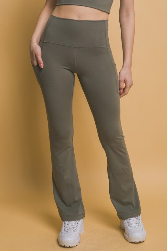 LOVE TREE HIGH WAIST FLARE ACTIVE LEGGINGS WITH SIDE POCKETS