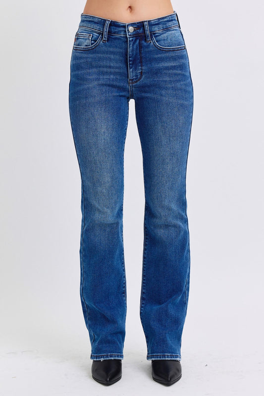 JUDY BLUE FULL SIZE MID-RISE BOOTCUT JEANS WITH POCKETS